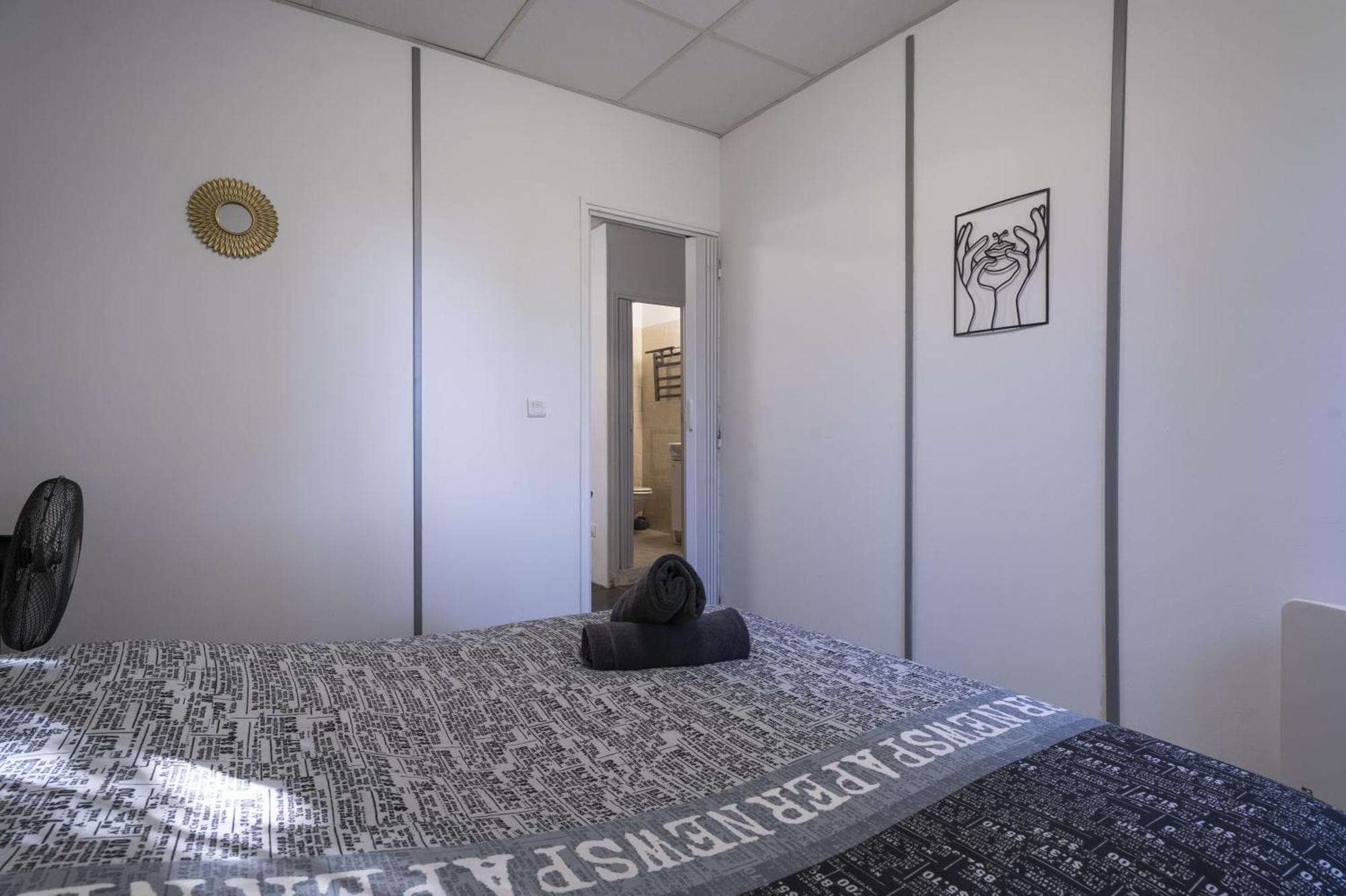 Avec Terrasse Apartamento